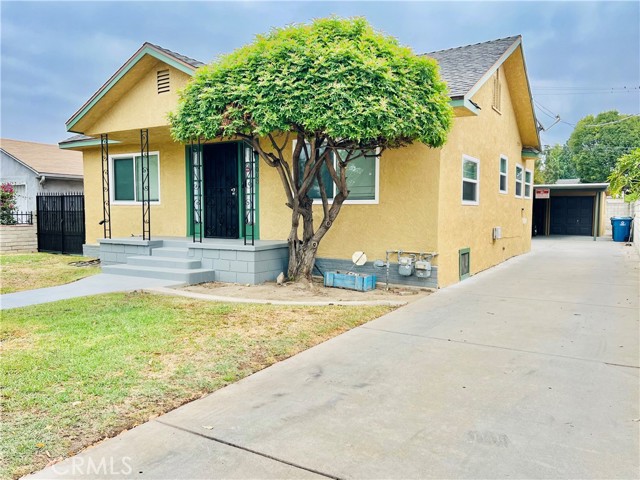 Detail Gallery Image 2 of 17 For 2008 South Raymond Ave, Alhambra,  CA 91803 - 2 Beds | 1 Baths