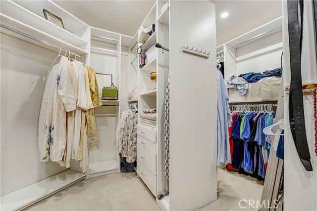3866 Hunter Crest Court, Moorpark CA: https://media.crmls.org/medias/b5bbdd13-5f6f-496c-97b9-3e1bf77ec70a.jpg
