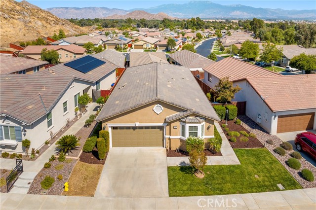 Detail Gallery Image 3 of 31 For 180 Janzen Way, Hemet,  CA 92545 - 3 Beds | 2 Baths