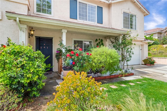 Detail Gallery Image 2 of 29 For 43359 via Sabino, Temecula,  CA 92592 - 4 Beds | 2/1 Baths