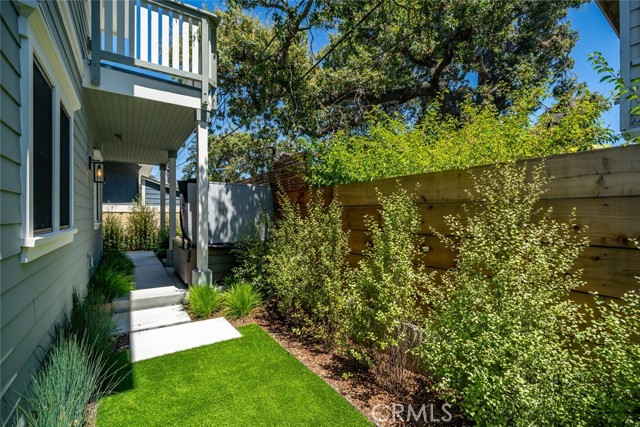 775 Toro Street, San Luis Obispo CA: https://media.crmls.org/medias/b5bc1cbb-23ed-4760-913d-eb1f248f24d4.jpg