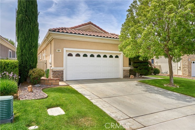 Image 3 for 921 Avenal Way, Beaumont, CA 92223