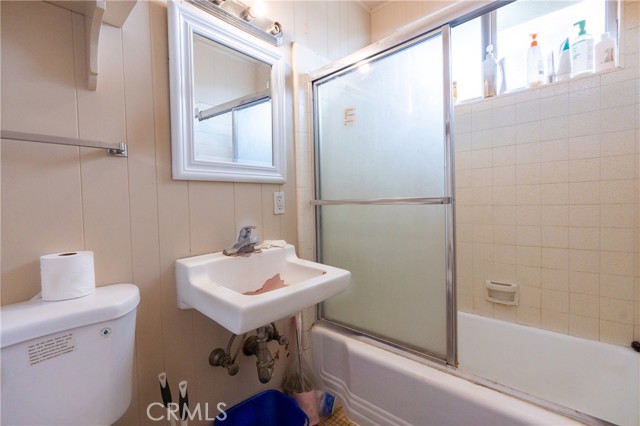 Detail Gallery Image 16 of 23 For 1900 Graylock Ave, Monterey Park,  CA 91754 - 3 Beds | 2 Baths