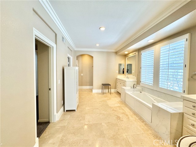 Detail Gallery Image 21 of 28 For 15 Buellton, Irvine,  CA 92602 - 4 Beds | 4 Baths