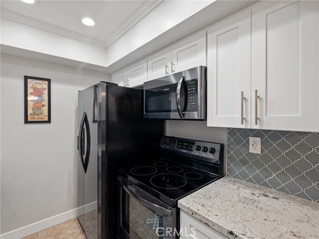 Detail Gallery Image 17 of 45 For 19250 Cottonwood Dr, Apple Valley,  CA 92308 - 2 Beds | 1/1 Baths