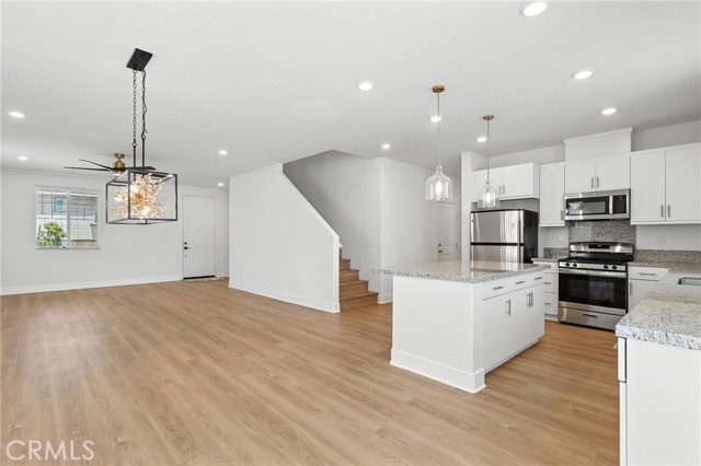 30248 Sunset Pier Drive, Menifee CA: https://media.crmls.org/medias/b5bda2cd-1a51-4cd0-a3c1-1f8d36da6b13.jpg