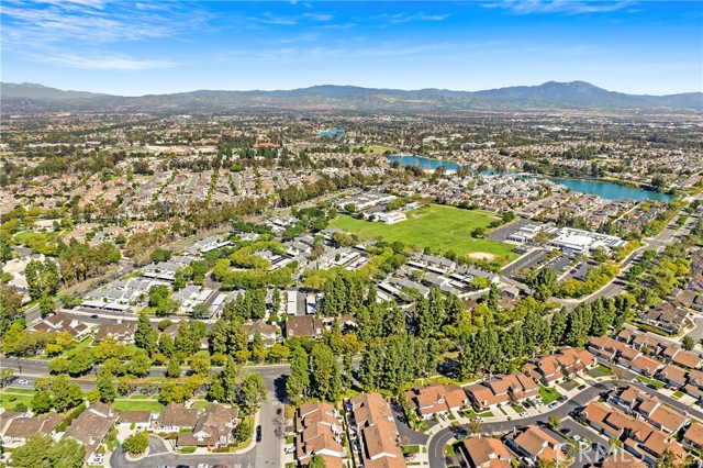 Detail Gallery Image 22 of 27 For 7 Onyx, Irvine,  CA 92614 - 2 Beds | 2 Baths