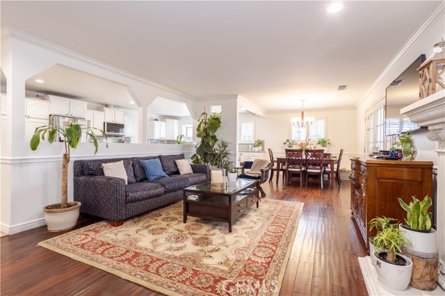 1689 Wade Circle photo 5