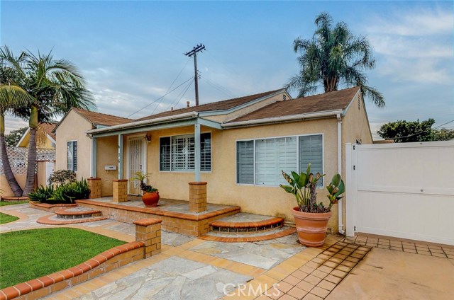 2614 Manhattan Beach Boulevard, Redondo Beach, California 90278, 4 Bedrooms Bedrooms, ,2 BathroomsBathrooms,Residential,Sold,Manhattan Beach,SB19051400