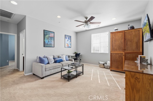 Detail Gallery Image 21 of 46 For 29105 N West Hills, Valencia,  CA 91354 - 4 Beds | 3/1 Baths