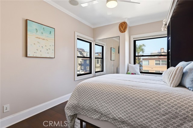 Detail Gallery Image 19 of 42 For 6600 E Ocean, Long Beach,  CA 90803 - 3 Beds | 3/1 Baths