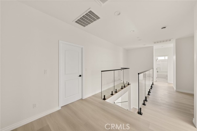 Detail Gallery Image 23 of 36 For 5978 Copperfield Ave, Riverside,  CA 92506 - 5 Beds | 4/1 Baths