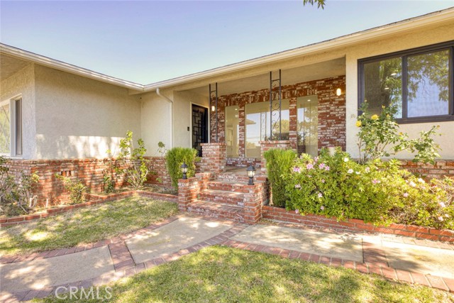 Detail Gallery Image 3 of 55 For 10918 Mount Gleason Ave, Tujunga,  CA 91042 - 3 Beds | 2 Baths