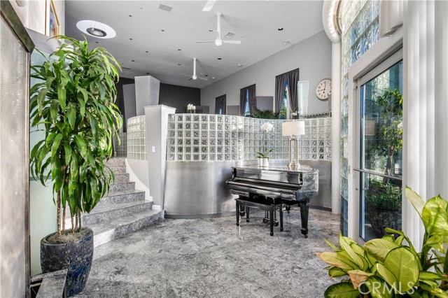 Detail Gallery Image 9 of 10 For 20301 Sw Cypress St, Newport Beach,  CA 92660 - 5 Beds | 4/2 Baths