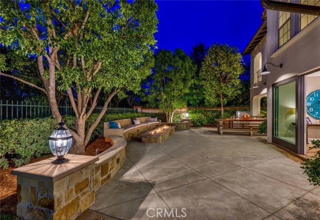 Image 32 of 42 For 10905 Silverado Terrace