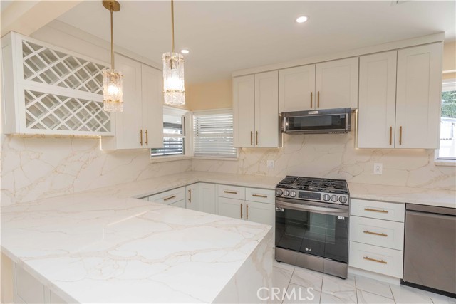 Detail Gallery Image 15 of 44 For 536 Myrtle St, Glendale,  CA 91203 - 2 Beds | 2 Baths