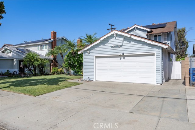14673 Hawes Street photo 3