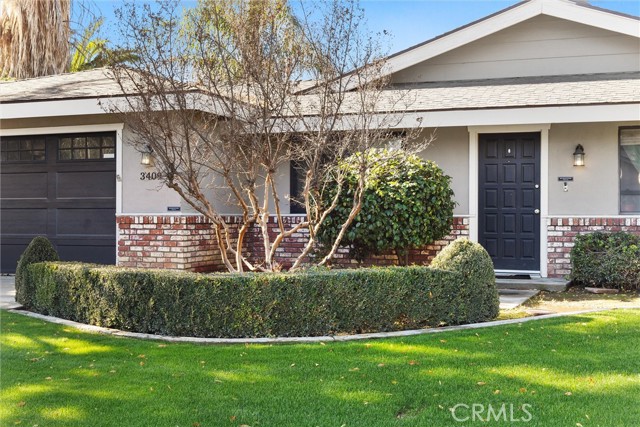 Detail Gallery Image 2 of 26 For 3409 Flagstaff Way, Bakersfield,  CA 93309 - 3 Beds | 2 Baths