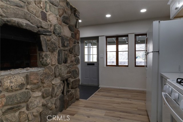 Detail Gallery Image 10 of 30 For 39581 Canyon Dr, Forest Falls,  CA 92339 - 3 Beds | 2 Baths