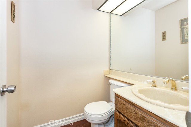 Detail Gallery Image 22 of 27 For 20737 Roscoe Bld #203,  Winnetka,  CA 91306 - 2 Beds | 2/1 Baths