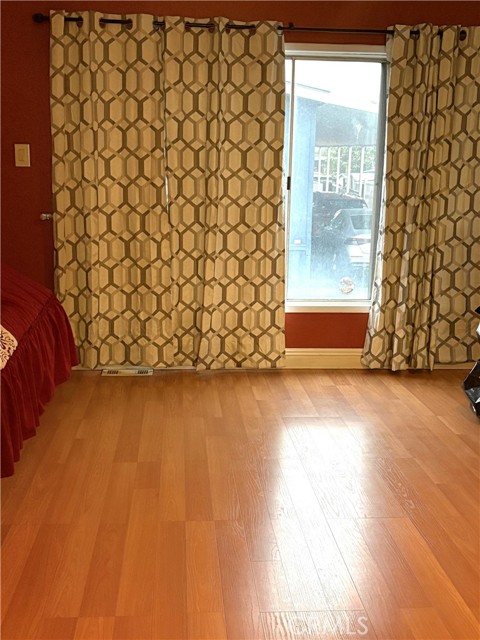 Detail Gallery Image 5 of 16 For 21111 Dolores St, Carson,  CA 90745 - 2 Beds | 2 Baths