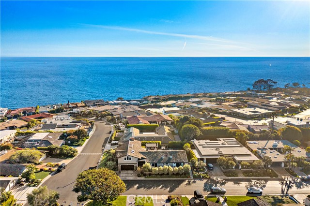 Detail Gallery Image 29 of 31 For 4 Monarch Bay Dr, Dana Point,  CA 92629 - 4 Beds | 3/1 Baths