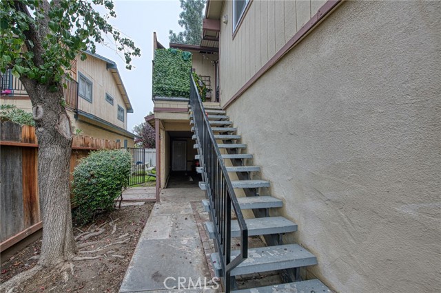 Detail Gallery Image 10 of 14 For 531 W Ashlan, Clovis,  CA 93612 - – Beds | – Baths