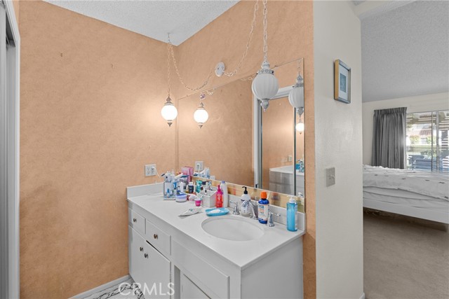 166 Tallyho, Santa Maria CA: https://media.crmls.org/medias/b5c73096-a67e-406f-b574-421bba6ae358.jpg