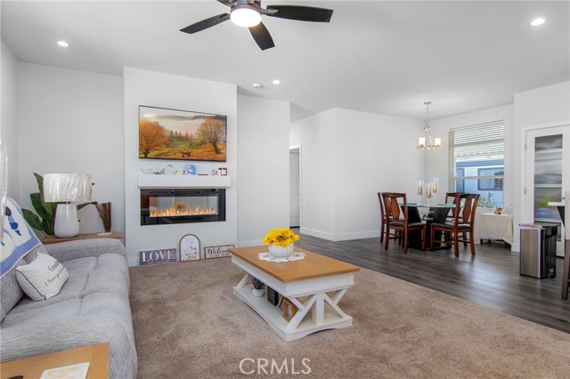 Detail Gallery Image 9 of 38 For 27601 Sun City #303,  Menifee,  CA 92586 - 3 Beds | 2 Baths