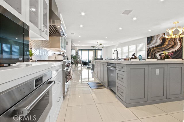 Image 25 of 74 For 208 Ocean Place
