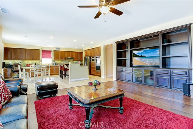 13033 Ridge Route Road, Riverside CA: https://media.crmls.org/medias/b5ca2b4d-279e-4f5d-9eb6-33e02bcc94b3.jpg