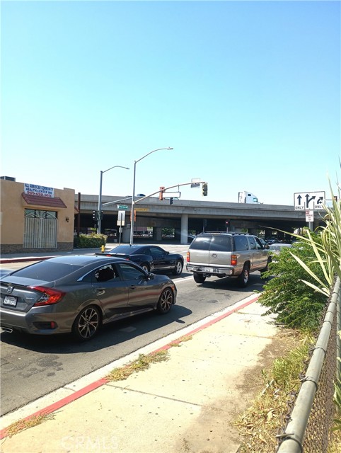1580 N Orange Grove Avenue, Pomona CA: https://media.crmls.org/medias/b5ca3e4c-fdfe-4e5a-8d5f-0a06b5c8067b.jpg