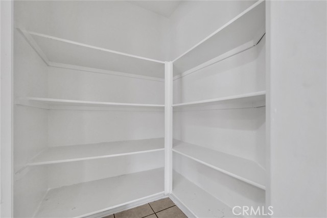 Detail Gallery Image 10 of 18 For 11719 Fern Pine, Victorville,  CA 92392 - 4 Beds | 2 Baths