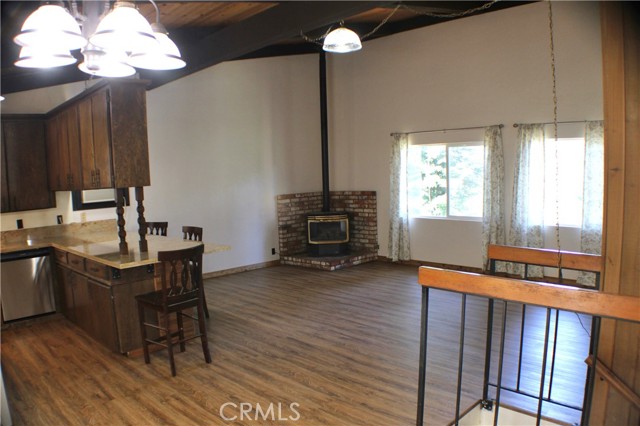 Detail Gallery Image 2 of 40 For 168 W Forest View Dr, Willow Creek,  CA 95573 - 4 Beds | 2 Baths