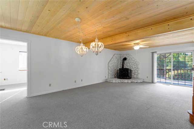 50711 Road 426, Oakhurst CA: https://media.crmls.org/medias/b5cbd452-584c-4bd9-b625-e9c94a4e7876.jpg
