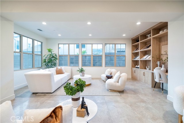 149 Somera, Irvine CA: https://media.crmls.org/medias/b5cd1e93-b733-4d5d-85cc-687a611ffbc2.jpg