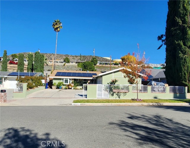 Detail Gallery Image 66 of 71 For 19755 Steinway St, Canyon Country,  CA 91351 - 3 Beds | 2 Baths