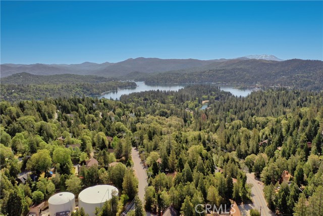 Detail Gallery Image 30 of 31 For 27219 Bernina Dr, Lake Arrowhead,  CA 92352 - 4 Beds | 4 Baths