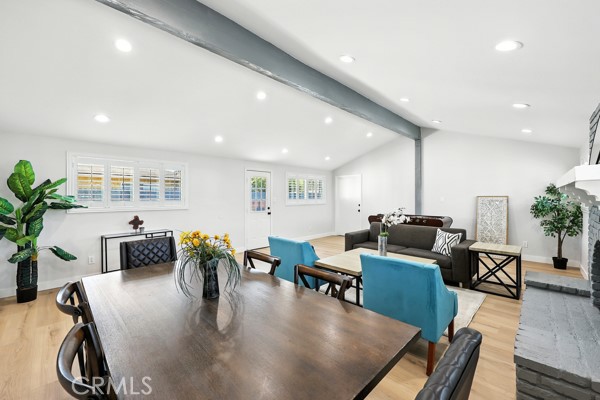 15605 Kervin Avenue, Paramount CA: https://media.crmls.org/medias/b5ce85c5-77aa-42a8-9118-8bc080a09379.jpg