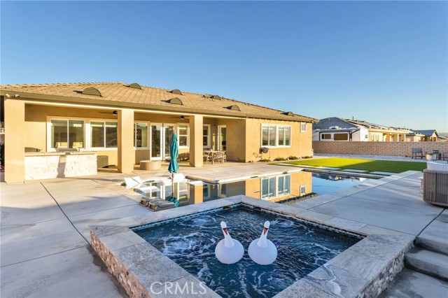 Front Image Thumbnail for CROC25276848