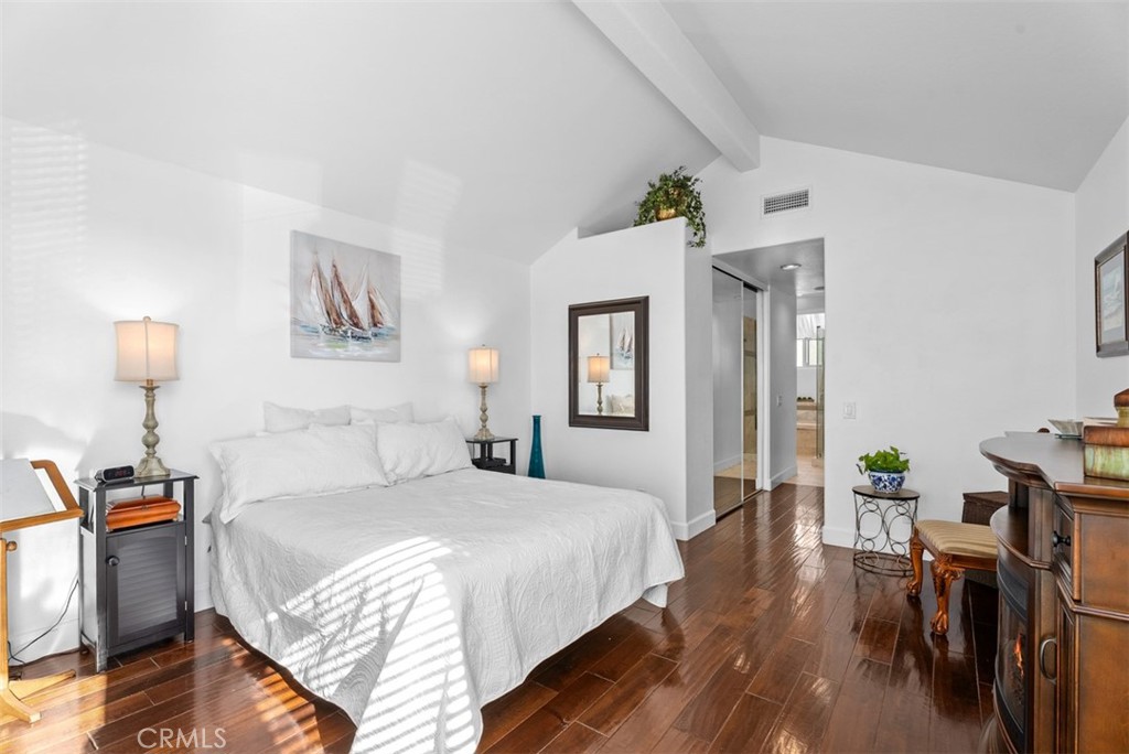 MLS #OC25259216 image #14