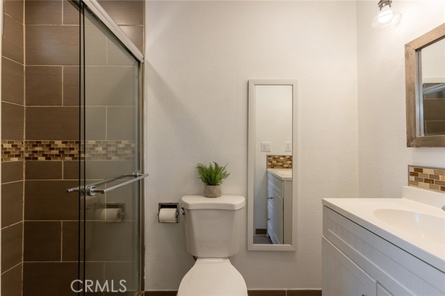 Detail Gallery Image 30 of 33 For 2349 Mira Vista Ave #C,  Montrose,  CA 91020 - 2 Beds | 2/1 Baths