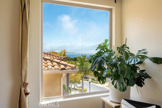 Detail Gallery Image 16 of 62 For 1331 Costa Brava, Pismo Beach,  CA 93449 - 3 Beds | 2/1 Baths