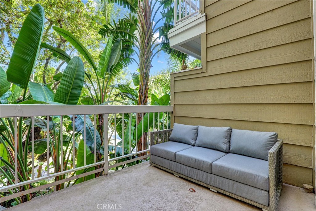 B5d10235 Ece2 4156 A556 7db4c7c5953a