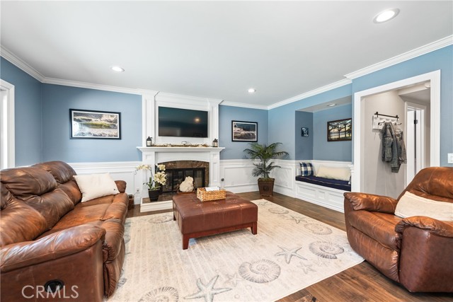 968 Saddlehorn Place, Newbury Park CA: https://media.crmls.org/medias/b5d16008-a78d-45b4-90dd-56dbfd6c0003.jpg