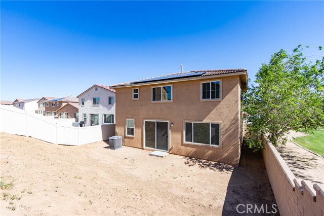 13119 Lancaster Street, Hesperia CA: https://media.crmls.org/medias/b5d1950b-5fcb-4cf0-acfa-2ee31d554e59.jpg