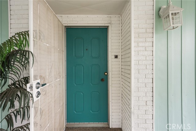 14851 Jeffrey, Irvine CA: https://media.crmls.org/medias/b5d1e84e-e246-4c89-afa9-05cb64f03d47.jpg