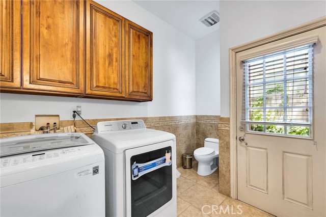 22349 Dolorosa Street, Woodland Hills CA: https://media.crmls.org/medias/b5d27938-690f-4fed-8383-1cc567be28b3.jpg