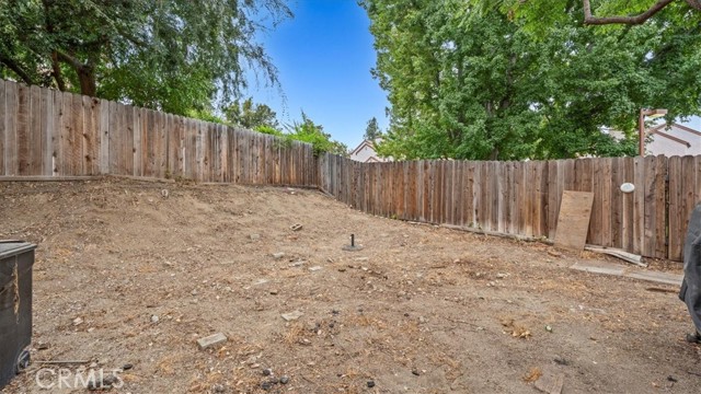 Detail Gallery Image 23 of 37 For 215 E Chestnut Ave #D,  Monrovia,  CA 91016 - 3 Beds | 3 Baths