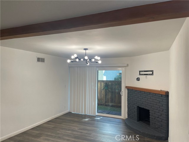 Detail Gallery Image 6 of 49 For 15511 Sherman Way, Van Nuys,  CA 91406 - 3 Beds | 2 Baths